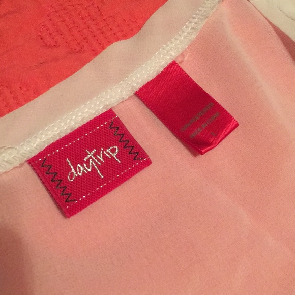 Top - Picture 3 of 4